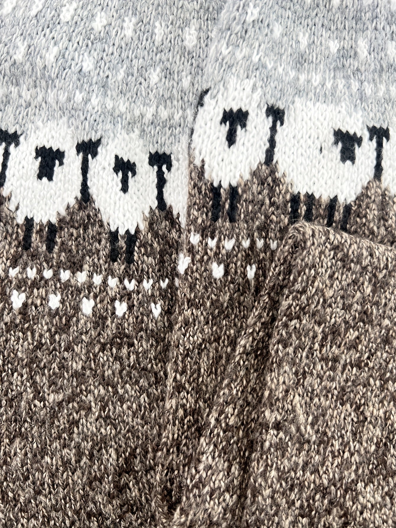 MAISON LORÉA™ – Sweater Clara