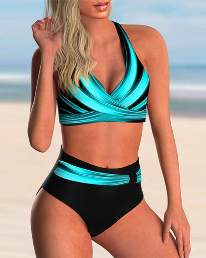 Liliana Bikini Set met Kruisleef en Print