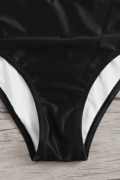 SARA | Badpak met Elegante Pasvorm en Tijdloze Stijl voor Strand en Zwembad