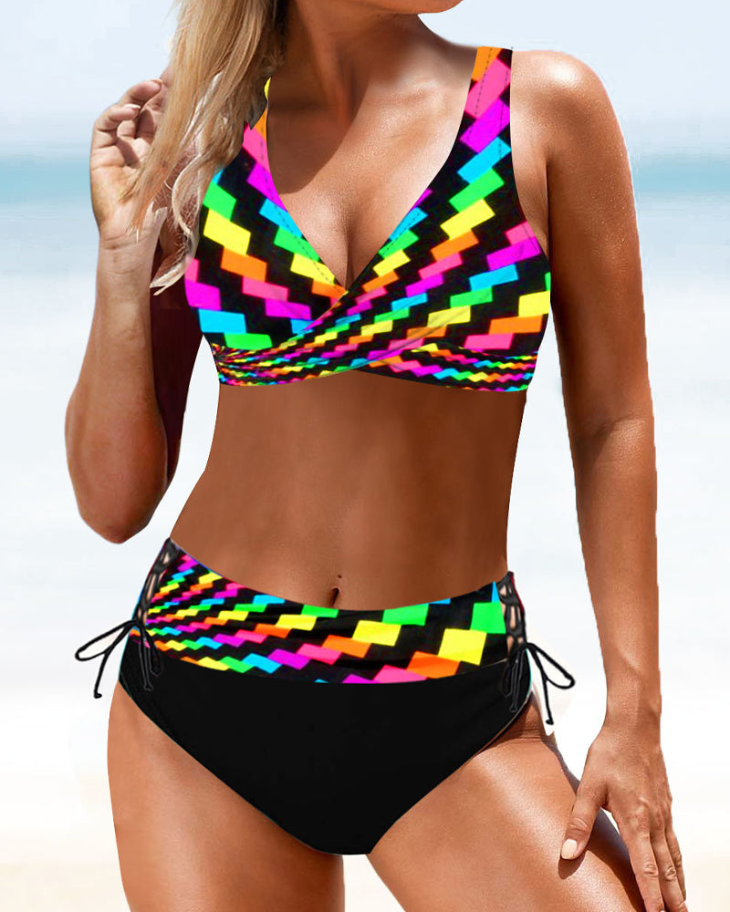 Eva - Vrolijke en Kleurrijke Bikini