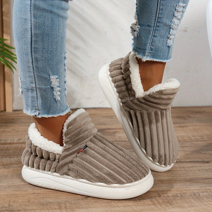 KIONA | Warme Huisschoenen voor Direct Comfort en Ontspannen Gezelligheid