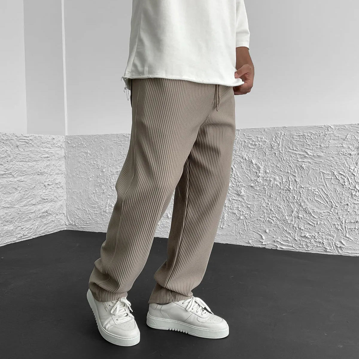 MAISON LORÉA | Premium Ribgebreide Lounge Pantalon