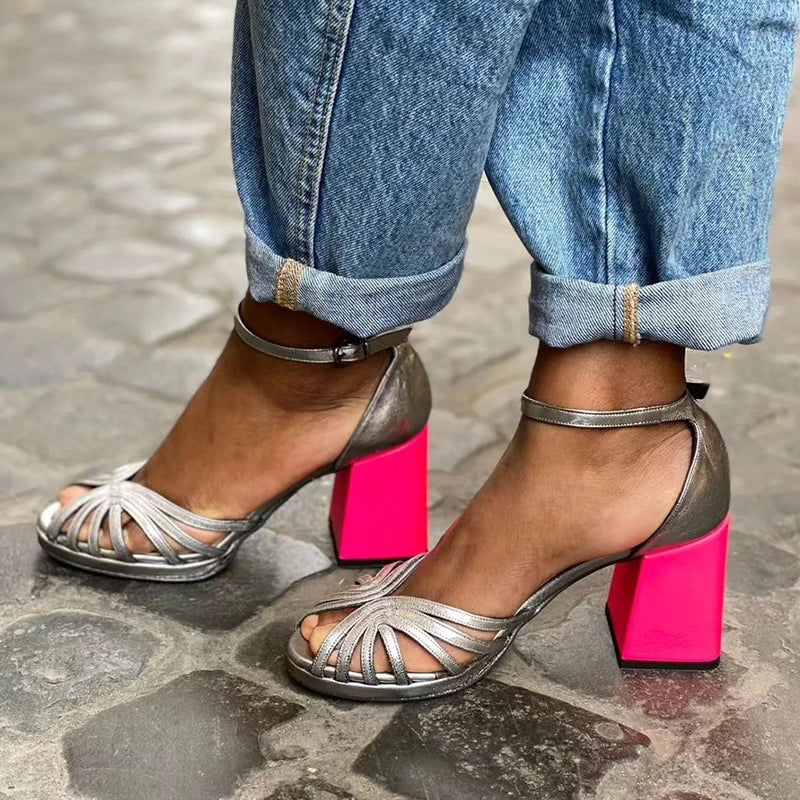 RAELLA™ | Sandalen met Glanzende Hak