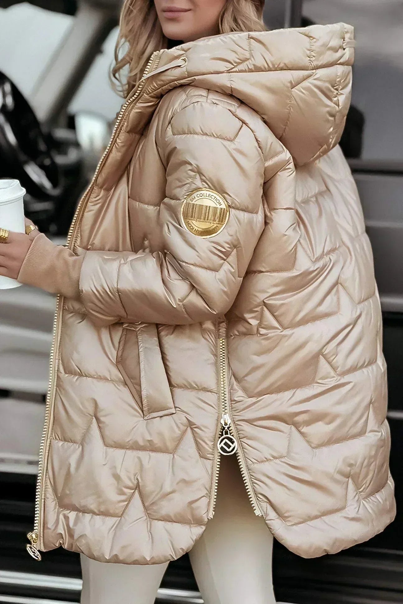 MAYA | Lange Winterjas met Beschermende Warmte en Tijdloze Elegantie